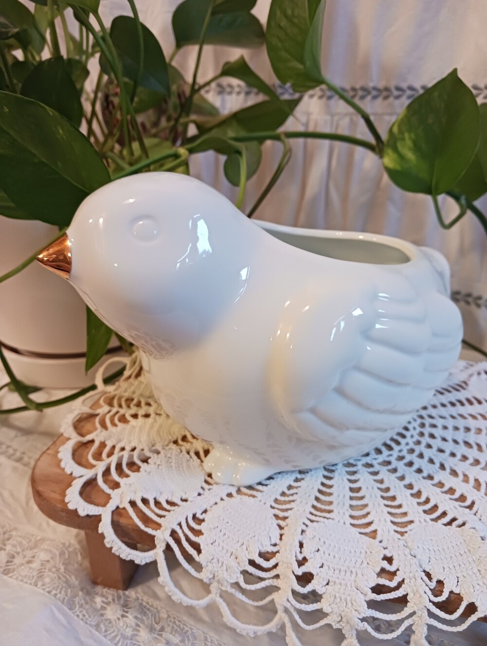 Threshold Porcelain White Bird Candy Dish Planter 2016 Minimalist Simplistic EUC